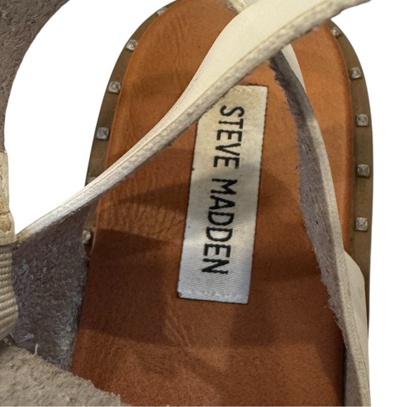 Steve Madden Deedy Flat Sandal, Size 10 - Picture 6 of 7